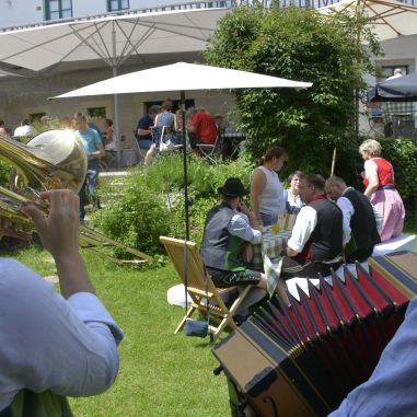 Feiern im Gidibauerhof mit Blasmusik